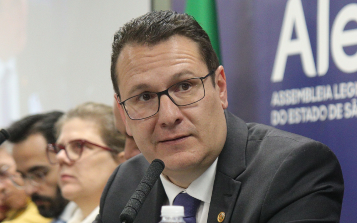 rafa-zimbaldi-frente-parlamentar-crimes-digitais-discord-alesp